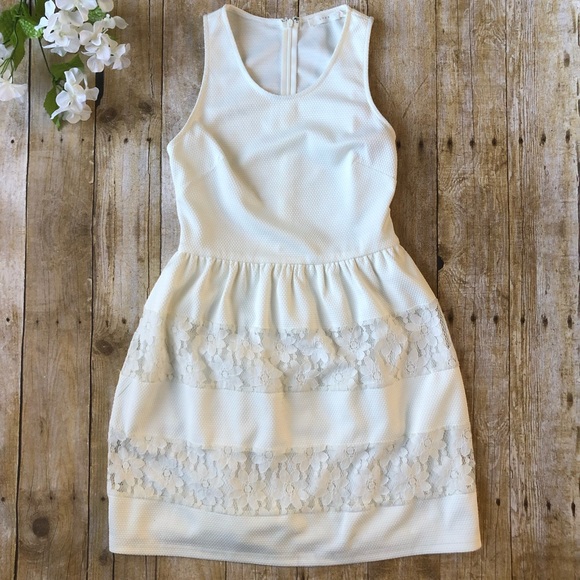 Lush Dresses & Skirts - Lush ivory Floral Lace Ruffle Sleeveless Dress